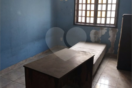 Casa à venda ou para alugar com 4 quartos, sendo 2 suítes, em Campo Grande, Rio de Janeiro, RJ