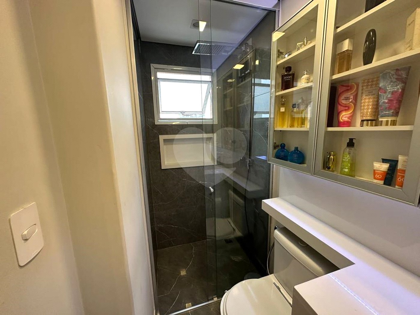 Apartamento para alugar com 3 quartos, sendo 2 suítes, em Jardim Emília, Sorocaba, SP