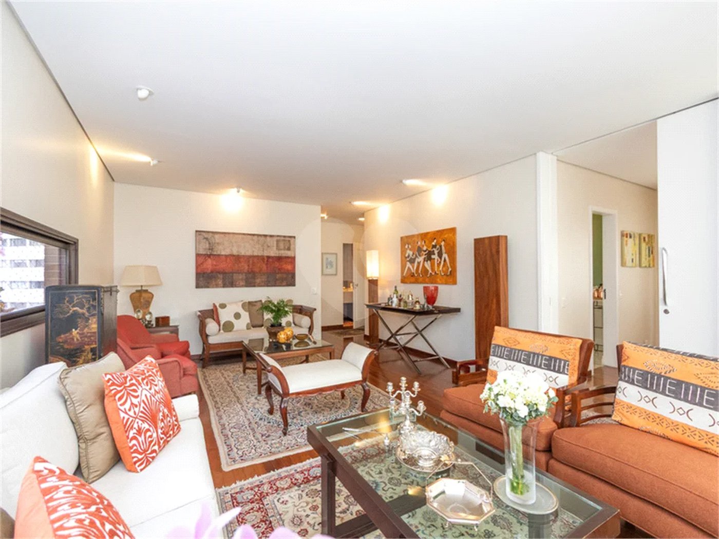 Apartamento de 233 m² à venda em Higienópolis com 4 dormitórios.