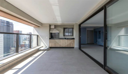 Apartamento à venda com 3 suítes em Moema, São Paulo, SP