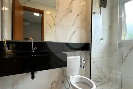 Duplex à venda com 3 quartos, sendo 2 suítes,  em Toninhas, Ubatuba, SP