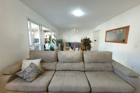 Apartamento para alugar com 4 quartos, sendo 3 suítes, em Lapa, São Paulo, SP