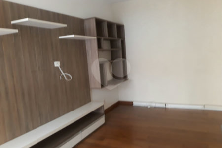 Apartamento à venda ou para alugar com 2 quartos, sendo 1 suíte, em Jardim Carambeí, São Roque, SP