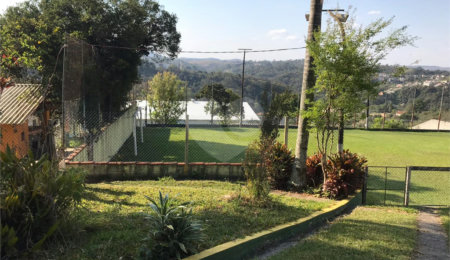 Casa à venda com 5 quartos, sendo 1 suíte,  em Chácaras Bom Tempo, Franco da Rocha, SP