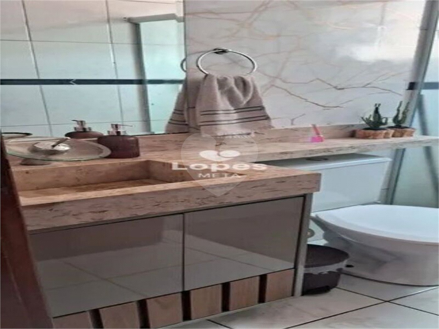 Casa à venda com 3 quartos, sendo 2 suítes, em Jardim Santa Júlia, São José dos Campos, SP