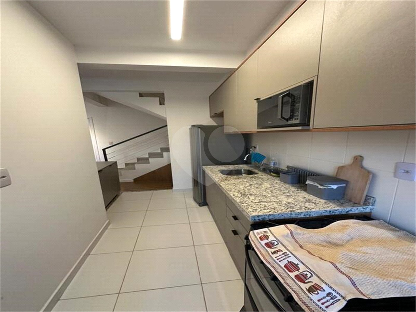 Cobertura à venda com 2 quartos, sendo 1 suíte, em Bairro do Cambará, São Roque, SP