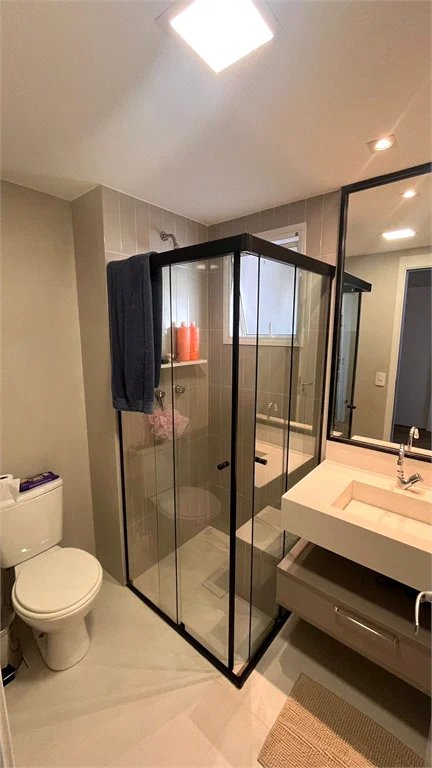 Apartamento à venda com 4 quartos, sendo 1 suíte,  em Jardim Vazani, São Paulo, SP