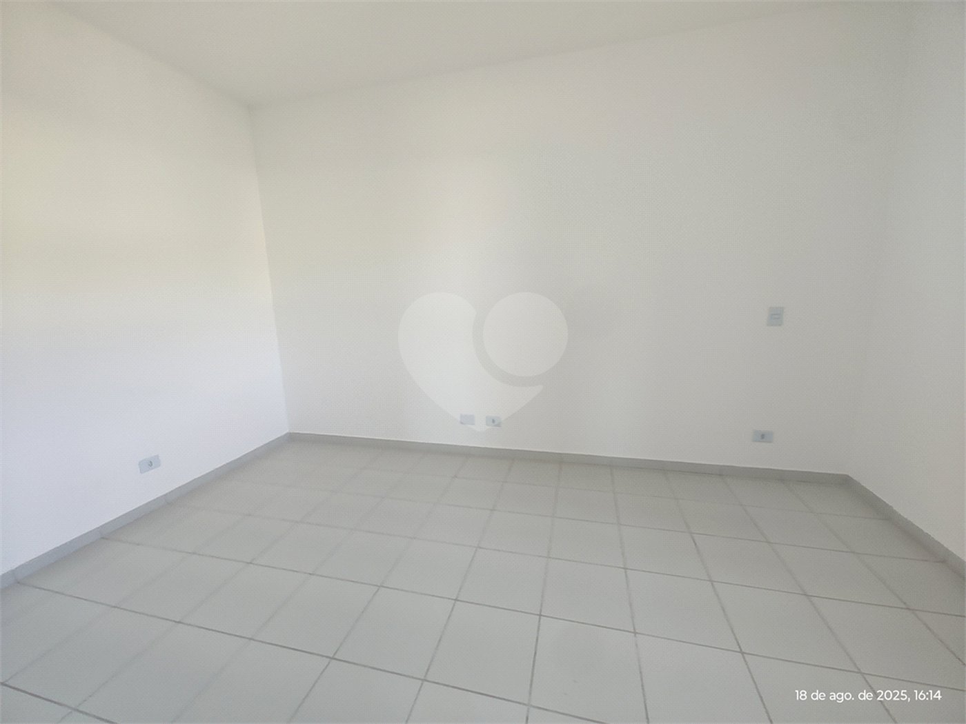 Apartamento para alugar com 3 quartos, sendo 1 suíte,  em Jardim das Palmeiras, Atibaia, SP