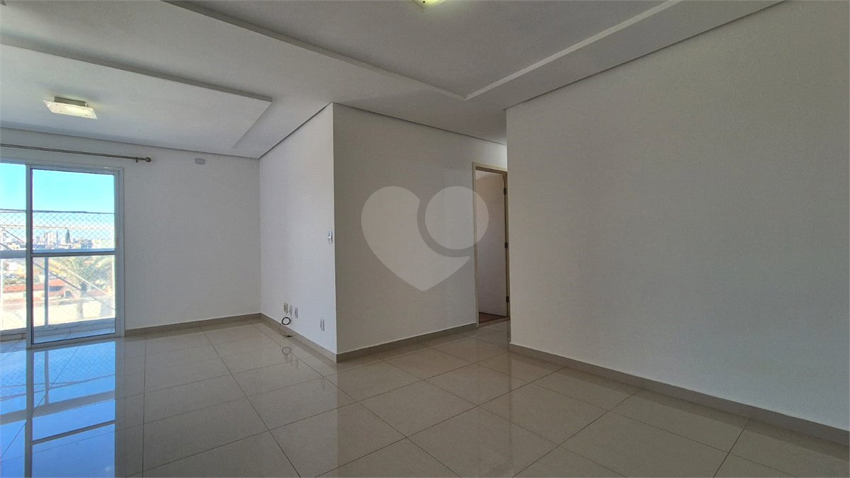 Apartamento à venda com 3 quartos, sendo 1 suíte,  em Vila Jardini, Sorocaba, SP