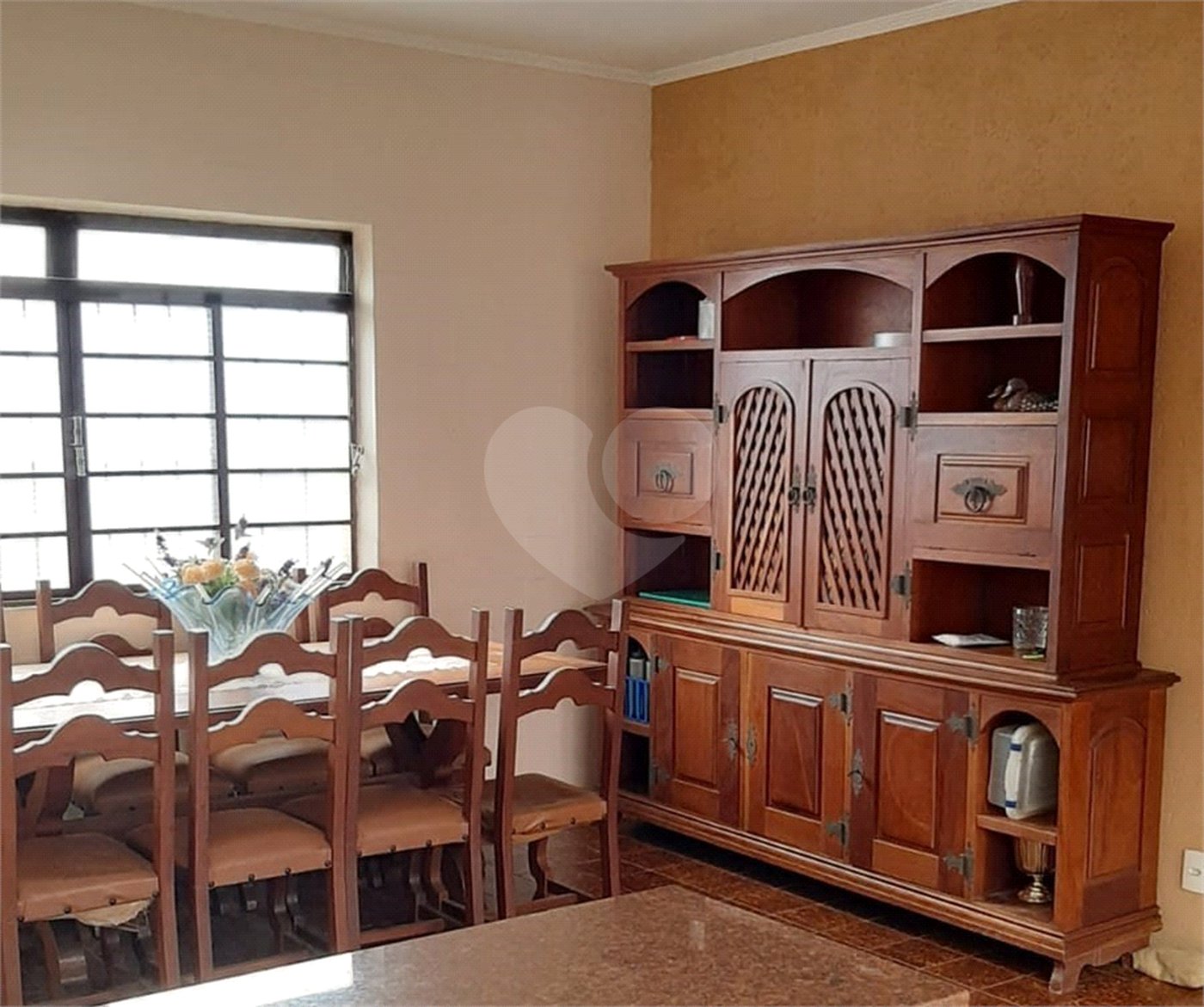 Casa à venda com 4 quartos, sendo 1 suíte, em Jardim do Estádio, Itu, SP