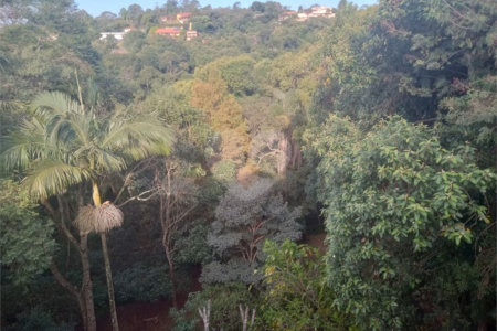 Chácara à venda com 7 quartos, sendo 3 suítes, em Saboó, São Roque, SP