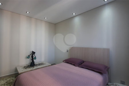 Apartamento à venda com 3 suítes em Jardim Marajoara, São Paulo, SP
