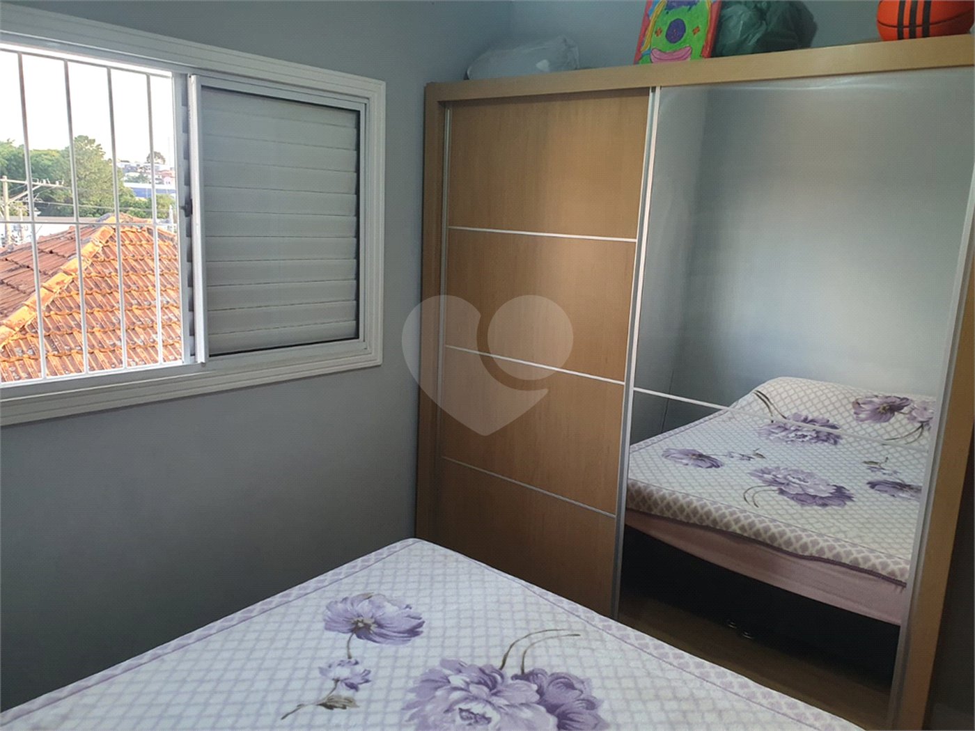 Casa à venda com 2 suítes no condomínio Residencial Maracujás, São Paulo - SP