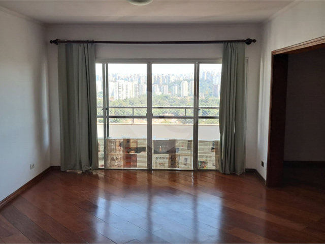 Apartamento para alugar com 2 quartos, sendo 1 suíte,  em Alto da Boa Vista, São Paulo, SP