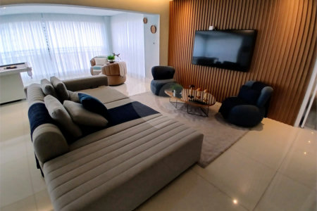 Apartamento à venda ou para alugar com 4 suítes em Santa Teresinha, São Paulo, SP