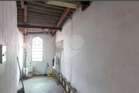 Sobrado à venda com 3 quartos, sendo 1 suíte, em Jabaquara, São Paulo, SP