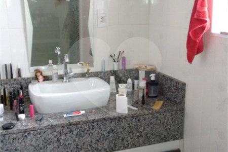 Casa à venda com 3 quartos, sendo 1 suíte,  em Mogi Moderno, Mogi das Cruzes, SP