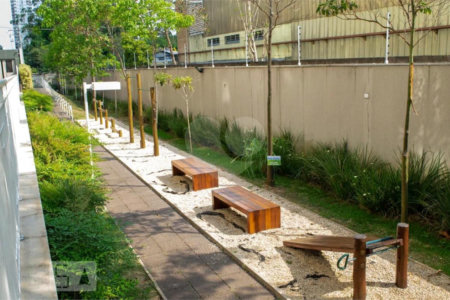 Apartamento à venda com 3 quartos, sendo 1 suíte,  em Vila Anastácio, São Paulo, SP