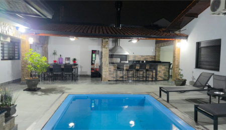 Casa Térrea à venda com 4 quartos, sendo 2 suítes,  em Vila Avaí, Indaiatuba, SP