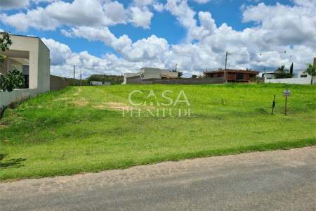 Terreno em condomínio à venda em Residencial Fazenda Alta Vista, Salto de Pirapora, SP
