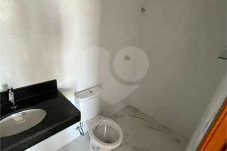 Apartamento à venda com 2 quartos, sendo 1 suíte,  em Parada Inglesa, São Paulo, SP