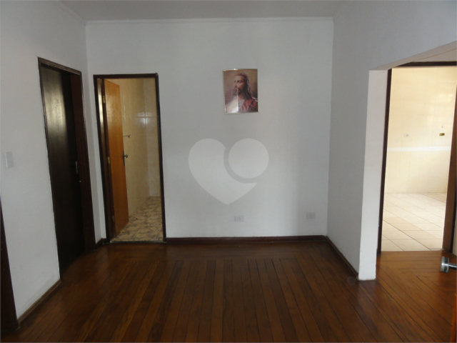 Casa Térrea à venda ou para alugar com 4 quartos em Jardim Floresta, São Paulo, SP