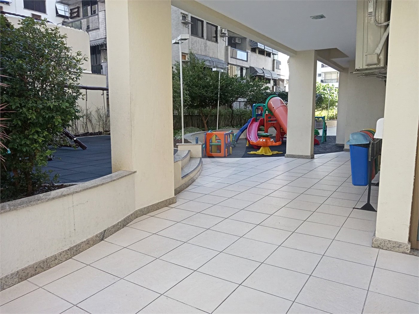 Cobertura à venda ou para alugar com 4 quartos, sendo 1 suíte,  em Tijuca, Rio de Janeiro, RJ