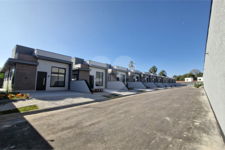 Casa de Vila à venda com 3 quartos, sendo 1 suíte, em Caetetuba, Atibaia, SP
