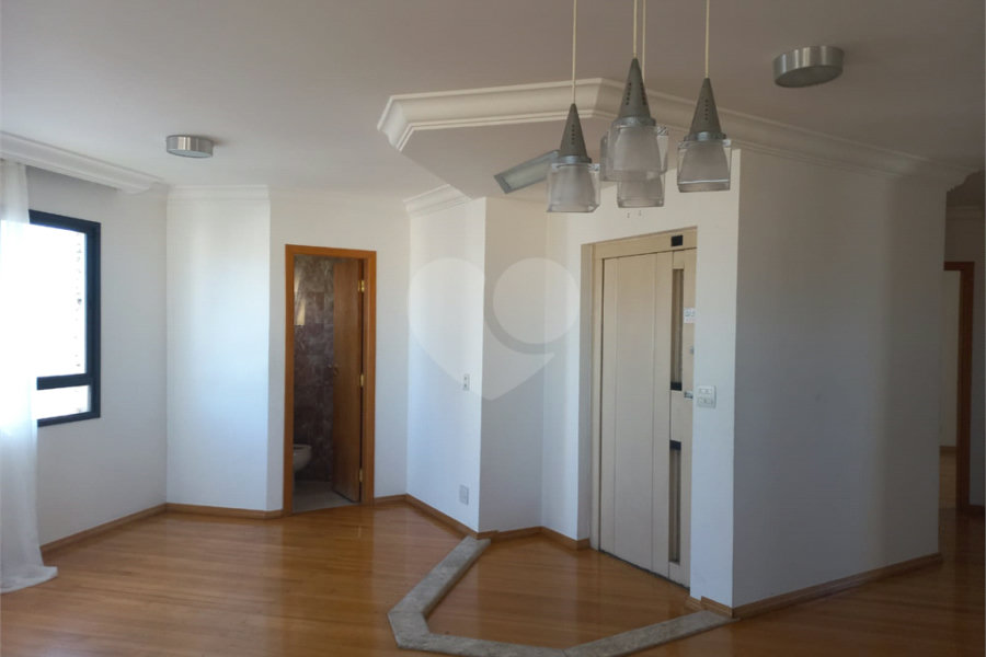 Apartamento à venda com 3 quartos, sendo 2 suítes, em Santana, São Paulo, SP