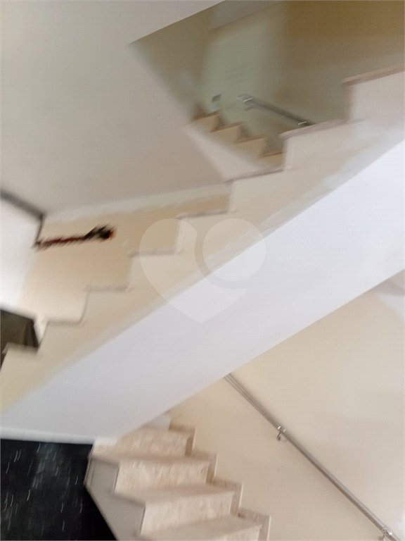 Casa à venda com 3 suítes no condomínio Residencial Jd. Floresta, São Paulo - SP