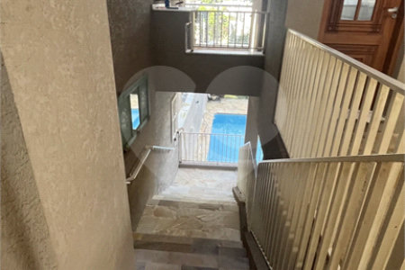 Sobrado à venda com 3 suítes em Jardim Maristela, Atibaia, SP