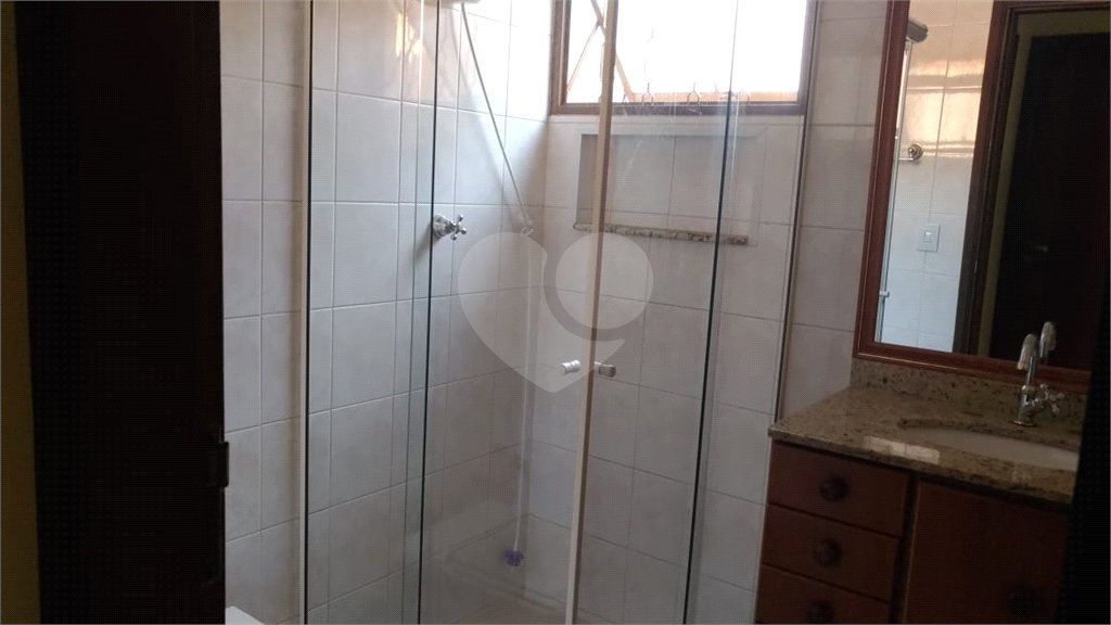 Casa à venda ou para alugar com 2 quartos, sendo 1 suíte, em Jardim do Lago, Atibaia, SP