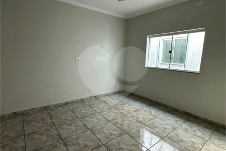Casa à venda com 3 quartos, sendo 2 suítes, em Residencial Ponta Porã I, Ponta Porã, MS