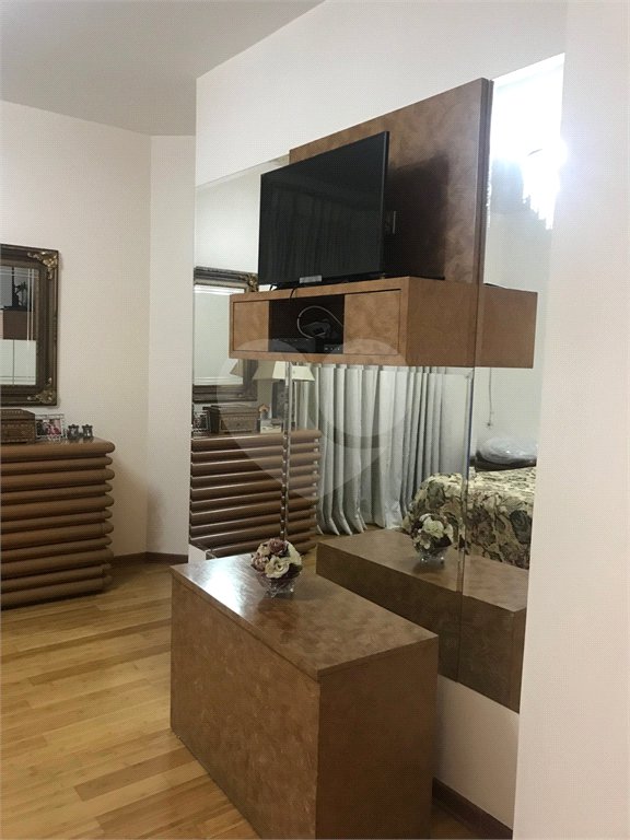 Apartamento à venda ou para alugar com 4 suítes em Santana, São Paulo, SP