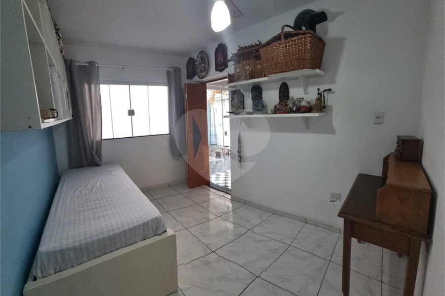 Casa à venda com 4 quartos em Parque Edu Chaves, São Paulo, SP