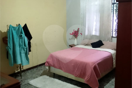 Casa à venda com 3 quartos, sendo 1 suíte, em Campo Grande, Rio de Janeiro, RJ