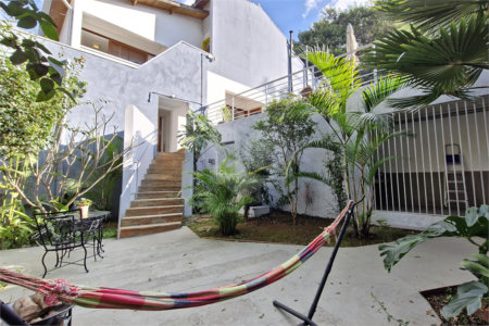 Casa à venda com 3 suítes em Jardim Prudência, São Paulo, SP
