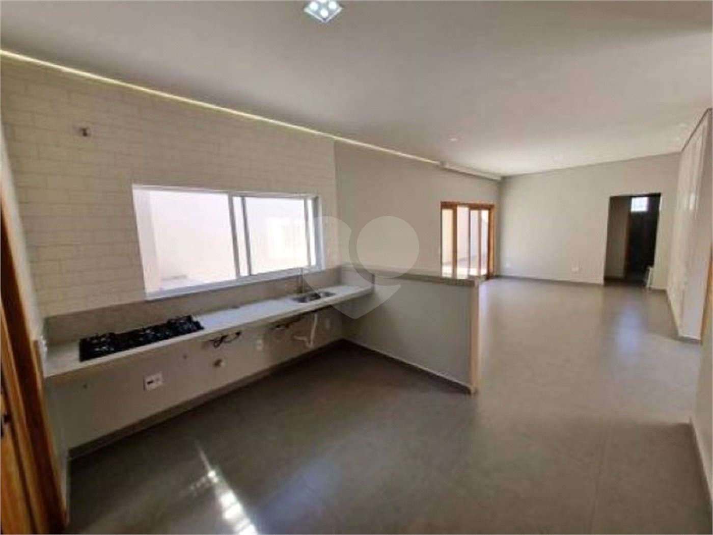 Casa à venda com 5 quartos, sendo 2 suítes,  em Vila Gonçalves, São Bernardo do Campo, SP
