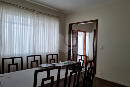 Sobrado à venda com 3 quartos, sendo 1 suíte, em Brooklin, São Paulo, SP