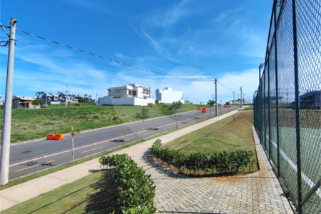 Terreno à venda com 3 quartos, sendo 1 suíte, no condomínio Paradise Gardens I, Mogi das Cruzes - SP