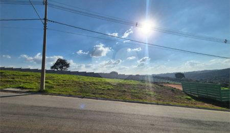 Terreno à venda no condomínio Villagio Caxambu, Jundiaí - SP