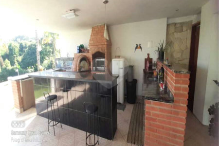 Casa à venda com 4 suítes no condomínio Residencial Vale das Laranjeiras, Indaiatuba - SP