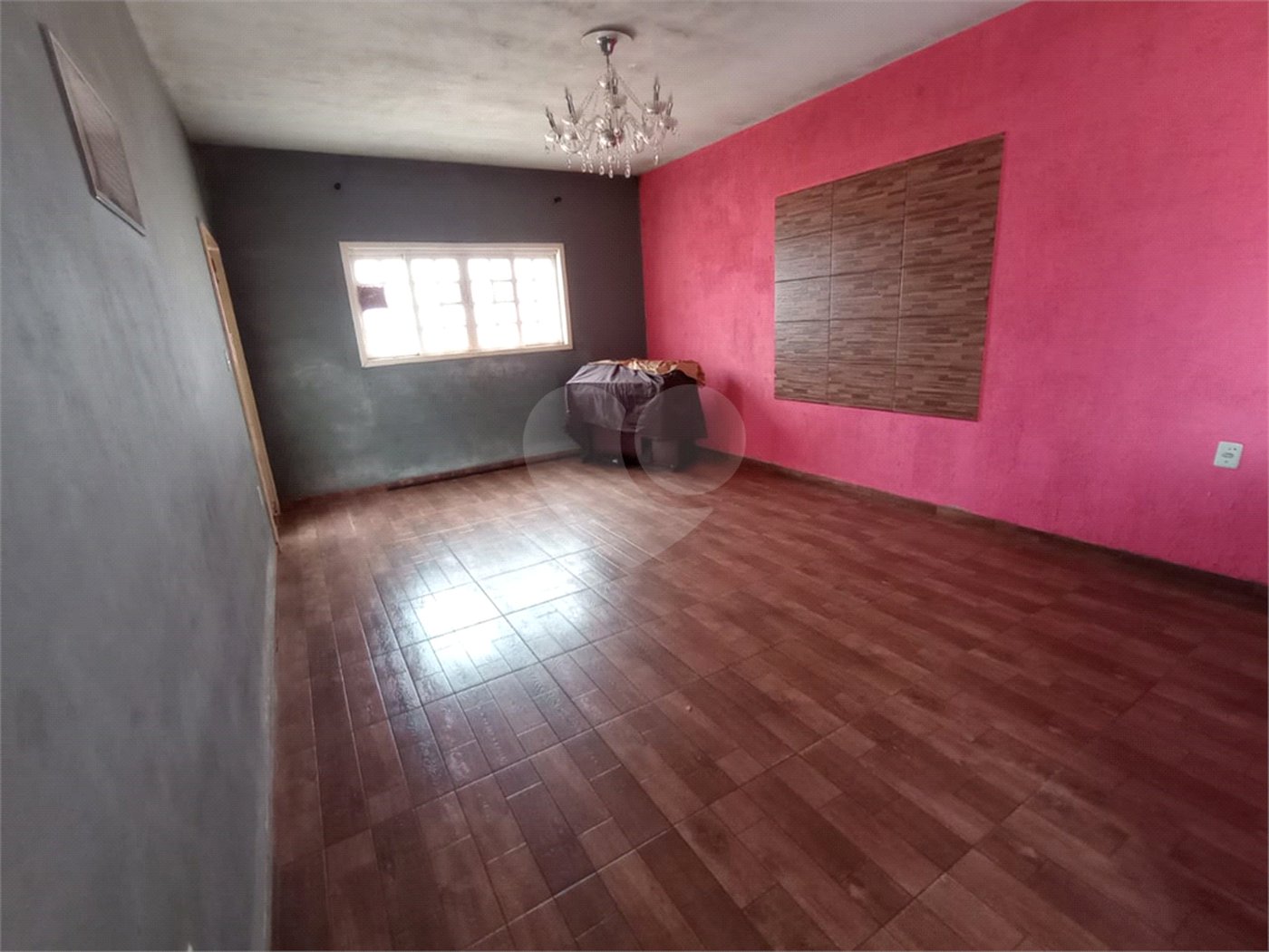 Casa à venda com 2 quartos em Vila Mazzei, Itapetininga, SP