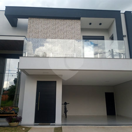 Casa à venda ou para alugar com 3 suítes no condomínio Residencial Viena, Indaiatuba - SP