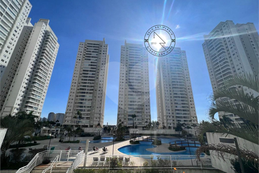Apartamento à venda com 3 quartos, sendo 1 suíte,  em Vila Lusitânia, São Bernardo do Campo, SP