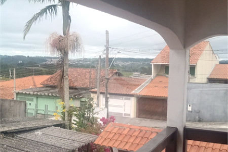 Casa à venda com 3 quartos, sendo 1 suíte,  em Jardim Jussara, Mogi das Cruzes, SP