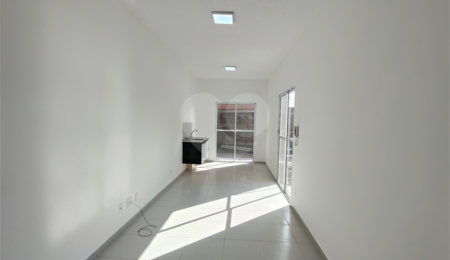 Casa à venda ou para alugar com 2 quartos no condomínio Villagio Allegro, Itapetininga - SP