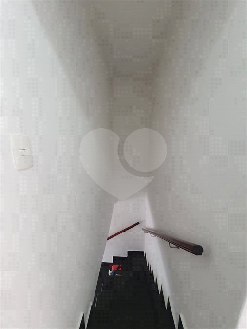 Sobrado à venda ou para alugar com 2 quartos em Vila Marieta, São Paulo, SP