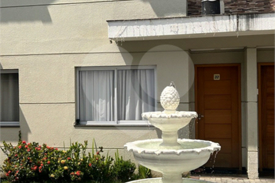 Casa à venda com 2 quartos, sendo 1 suíte, no condomínio Reserva da Cantareira, São Paulo - SP