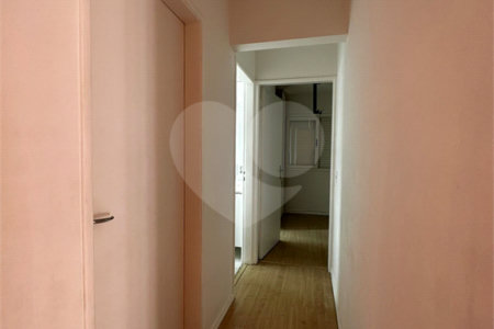Apartamento à venda com 3 quartos, sendo 1 suíte, em Vila Andrade, São Paulo, SP